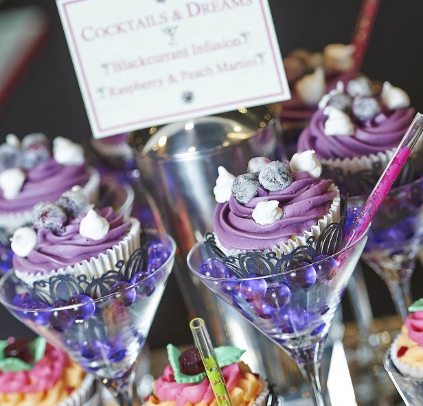 welcome-award-cupcakes